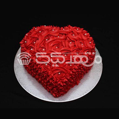 کیک ردولوت (قرمز مخملی ) با فیلینگ خامه و گردو با روکش خامه  || مشهد کیک سفارش آنلاین کیک و شیرینی در مشهد